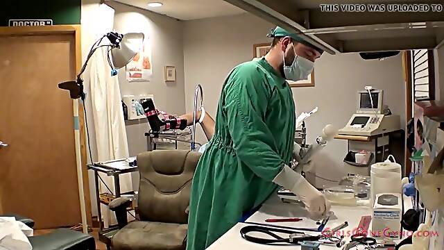 Busty Ebony babe cums during pervy physical exam