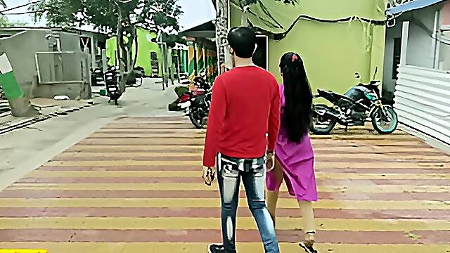 Kolkata Bengali wife Sudden romantic Sex with unknown Boy!