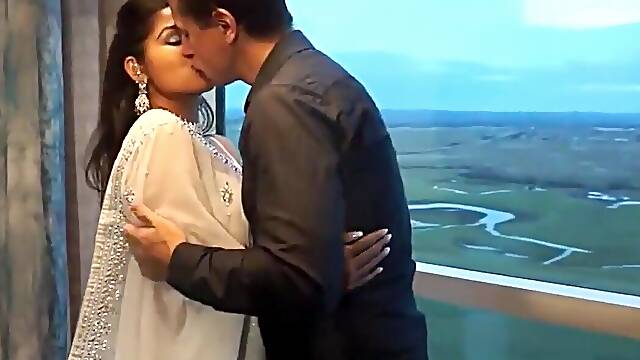 DESI SEXY SAVITHA AUNTY WITH NEIGHBOUR ROBERT creampie