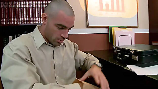Brazzers: Sadies Secret Office Tension