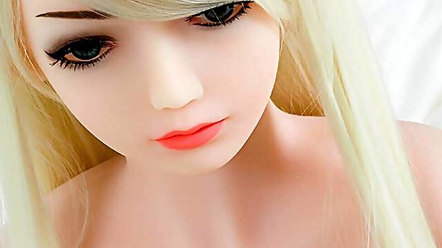 Blonde teen Mini Love Doll quick Blowjob