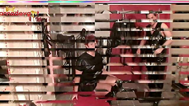 Lack und Latex S&M Session