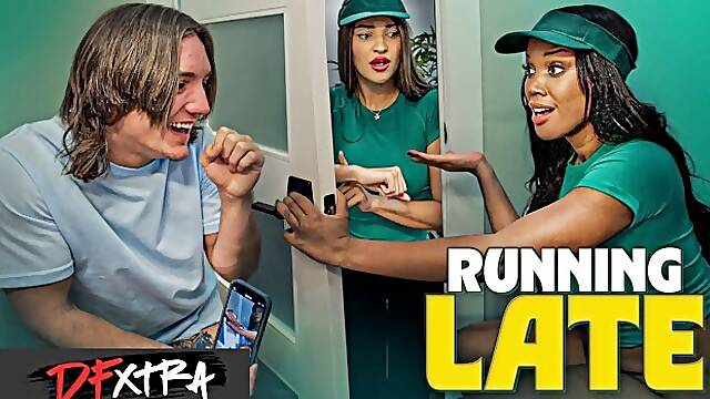 Slutty BF Bangs August Skye’s Thick Booty In advance of Work Rush - DFxtra