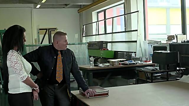 Bailiff Full Movie